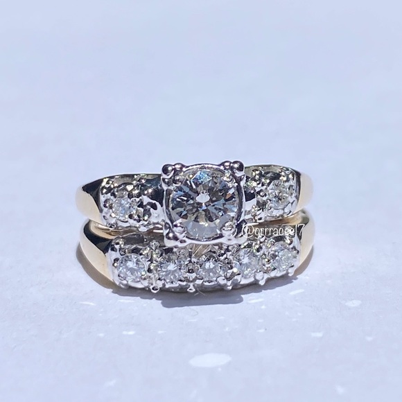 Jewelry - Vintage 14KT Diamond wedding set💎✨